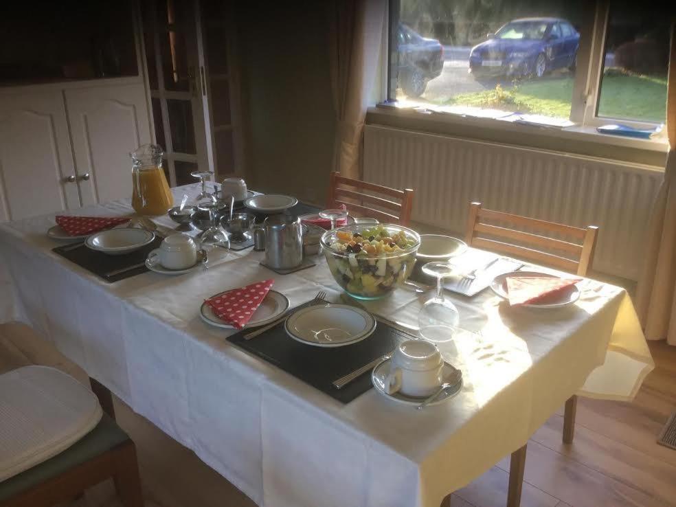 Bed and Breakfast Hillview House Кутхилл Экстерьер фото